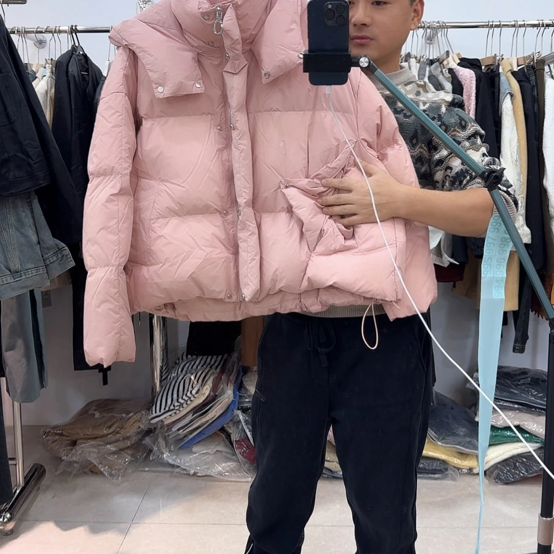 逸****嗯哼的时候不觉得好笑哈994