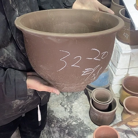 紫砂宜兴紫砂花盆，