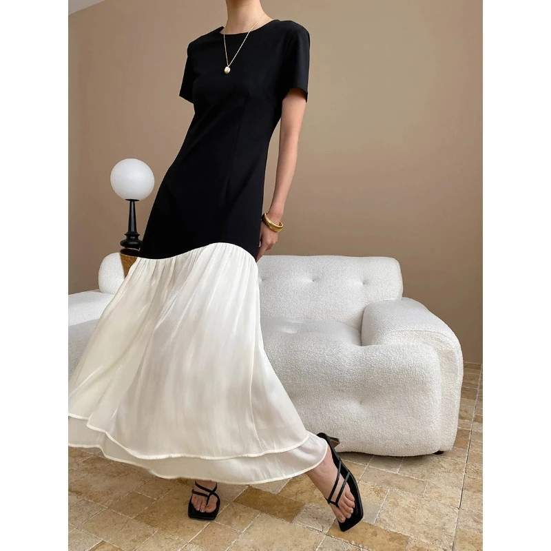 政予 时髦博主 法式气质不规则撞色拼接收腰显瘦连衣裙