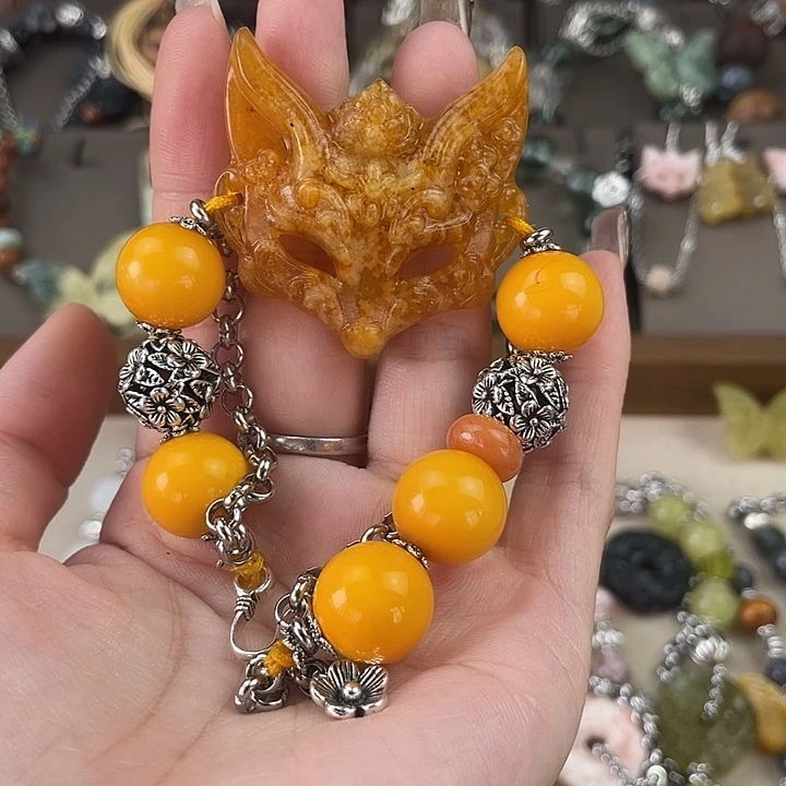 合金蛇纹石玉颈饰