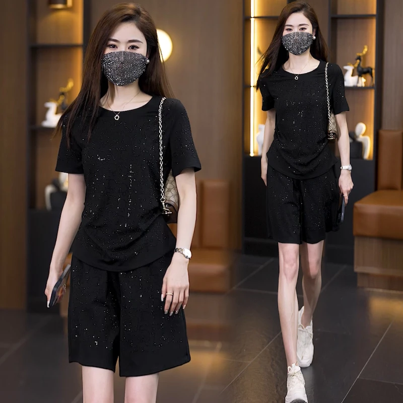 女士运动服套装时尚洋气新款2025年夏烫钻百搭显瘦短袖上衣+短裤