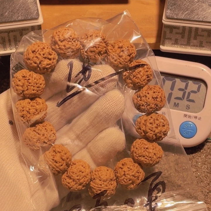嘎****吊坠金刚菩提这就是为什么不在这里