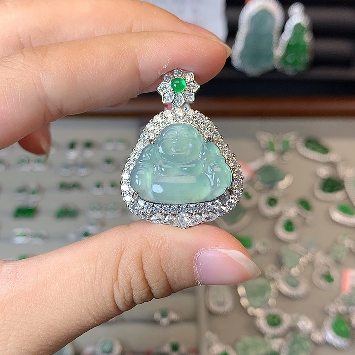 翡翠未镶嵌颈饰吊坠