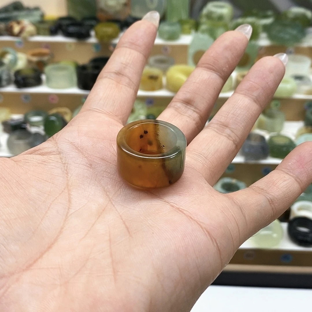 岫玉未镶嵌天然玉石肥**～