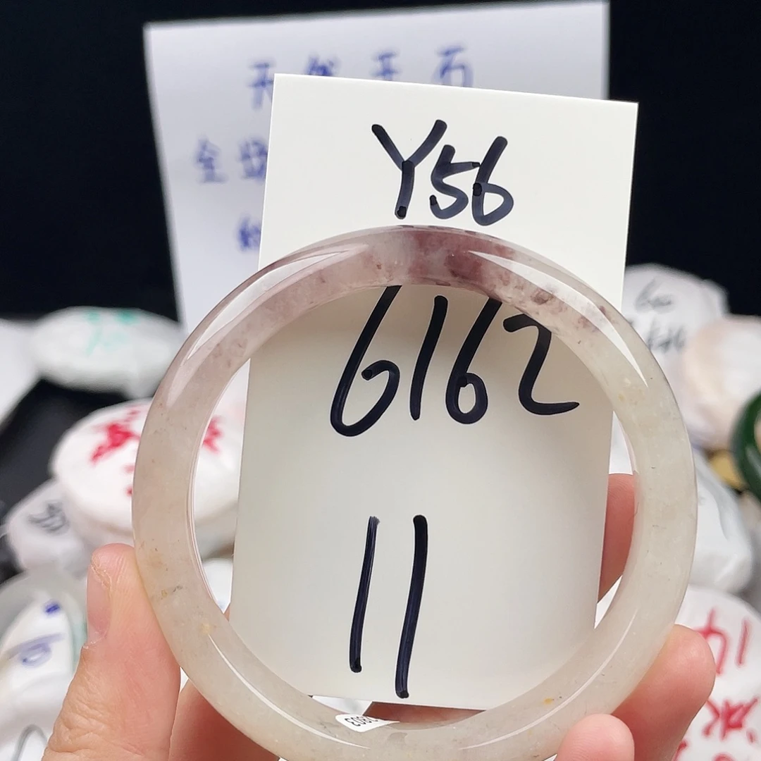 石英质玉未镶嵌手镯Y56