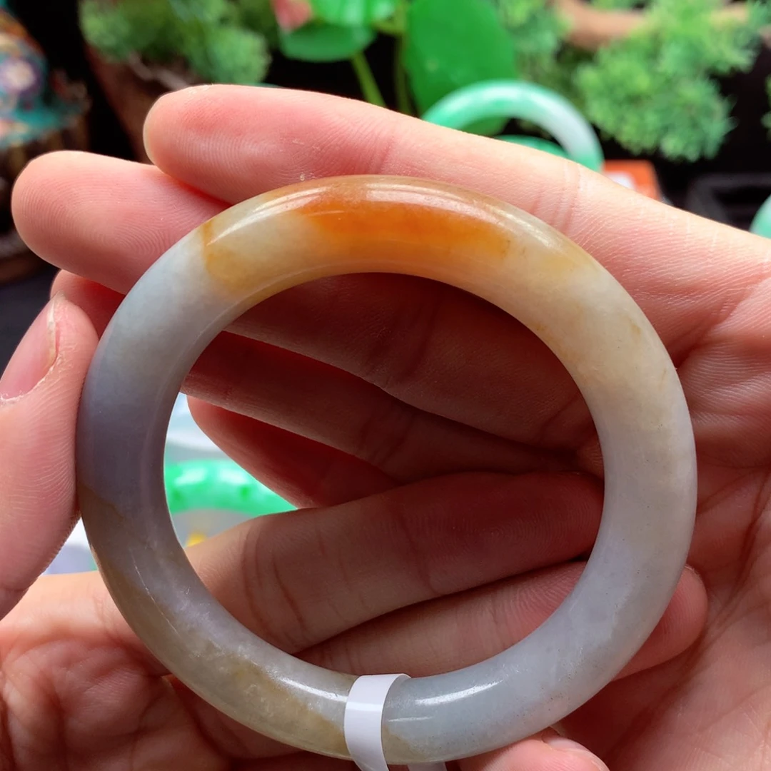 翡翠手镯未镶嵌缅甸翡翠