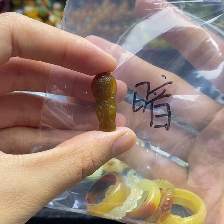 9***6蛇纹石玉未镶嵌手镯