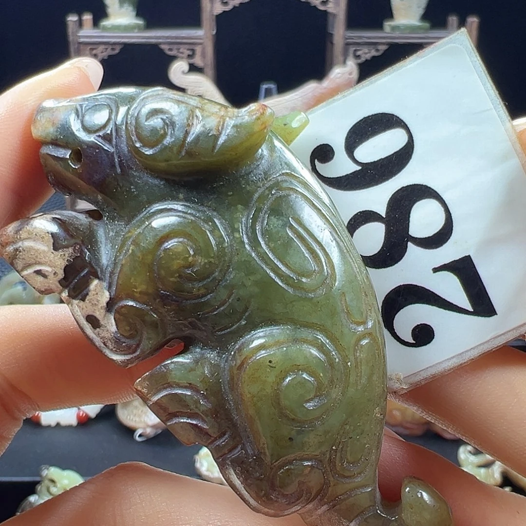 和田玉未镶嵌挂件