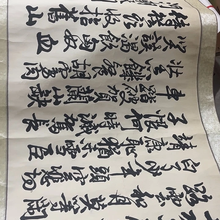 摆件，轴坏，破损，水渍都是正常