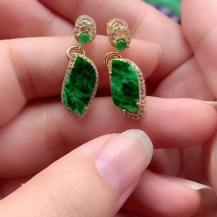 翡翠银S925镶嵌颈饰翡翠