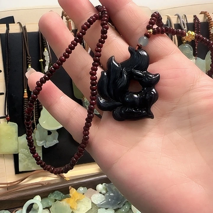 蛇纹石玉合金颈饰