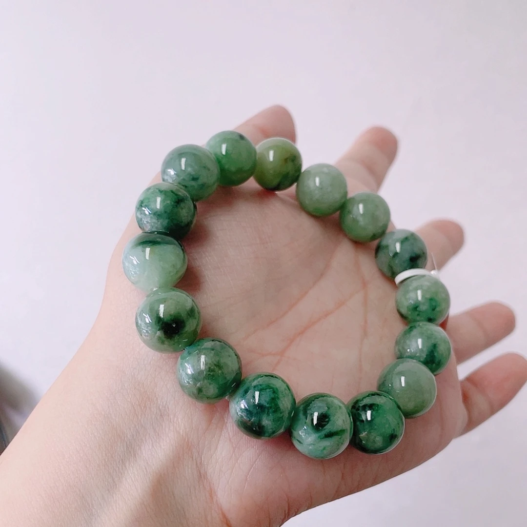 定制翡翠未镶嵌珠串