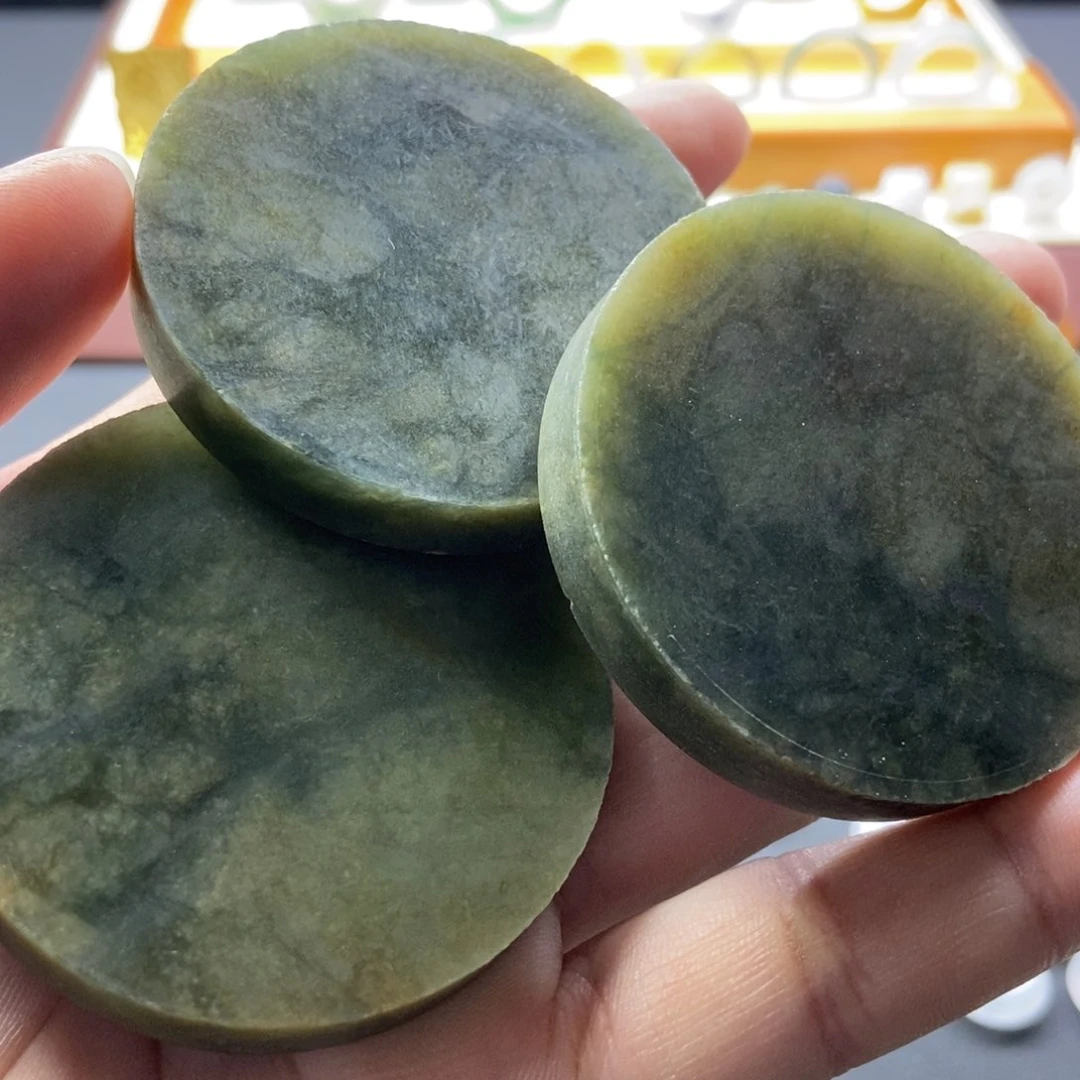 定制翡翠翡翠未镶嵌奶****口