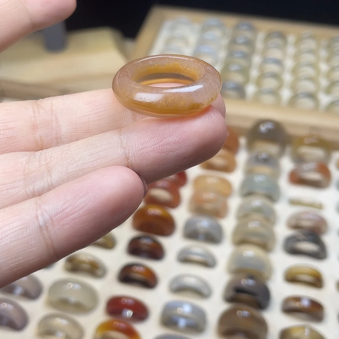 玛瑙/玉髓合金戒指A08港18不退换