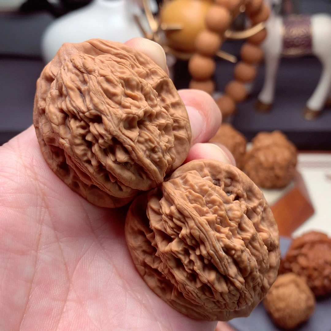 文玩核桃把件雨*虎头全品  1号