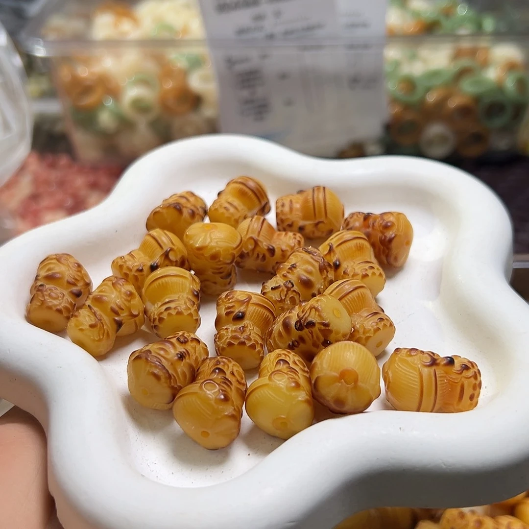 白玉菩提吊坠卡19炭烤度母6颗