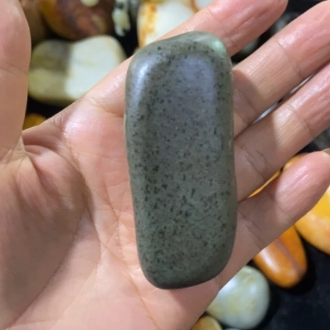 和田玉（糖玉）未镶嵌车挂