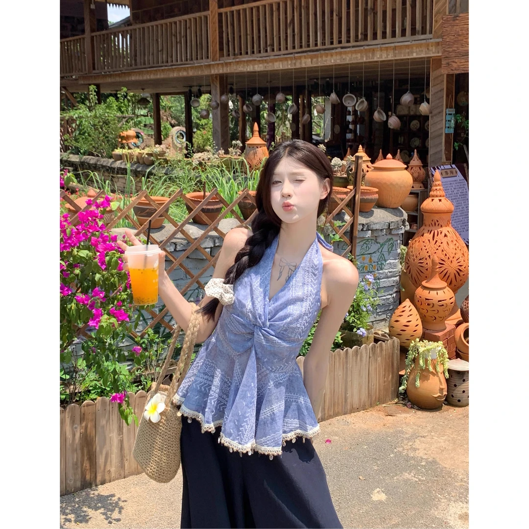 2025夏季新款韩系气质重工钉珠扭结V领挂脖背心收腰显瘦上衣女ins