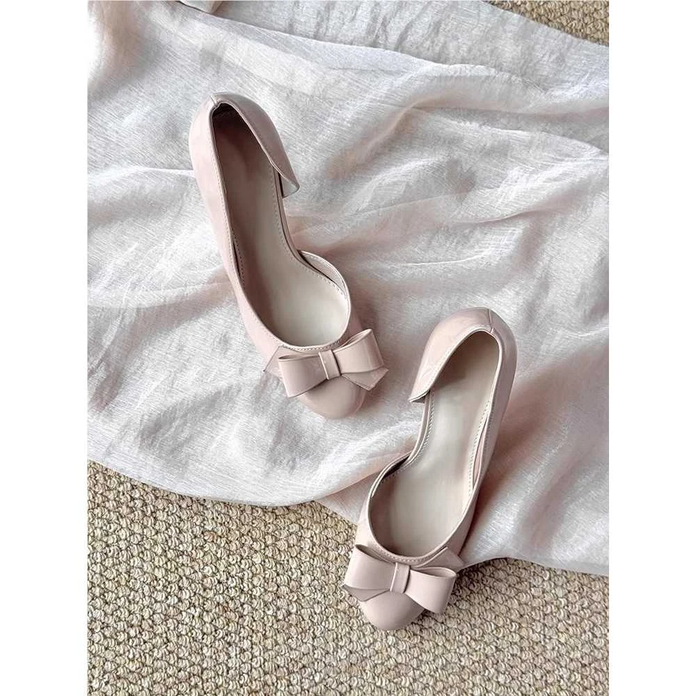 软皮版法式漆皮一脚蹬圆头晚晚单鞋女百搭温柔侧空蝴蝶结高跟鞋