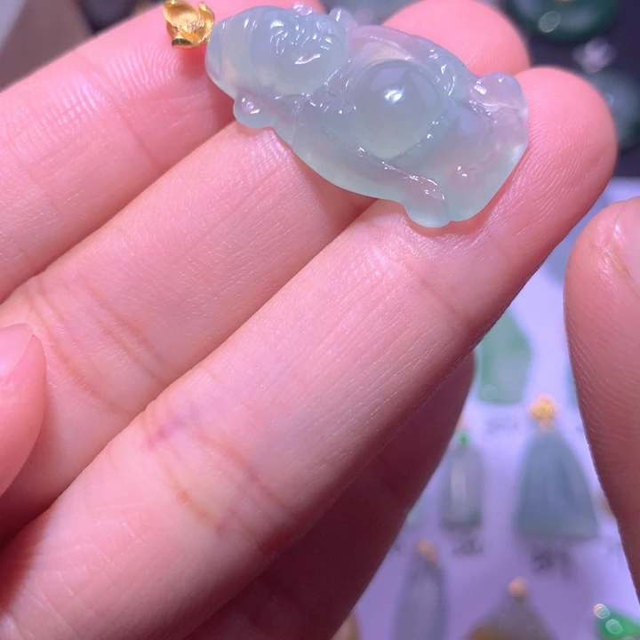 颈饰18K金镶嵌翡翠翡翠