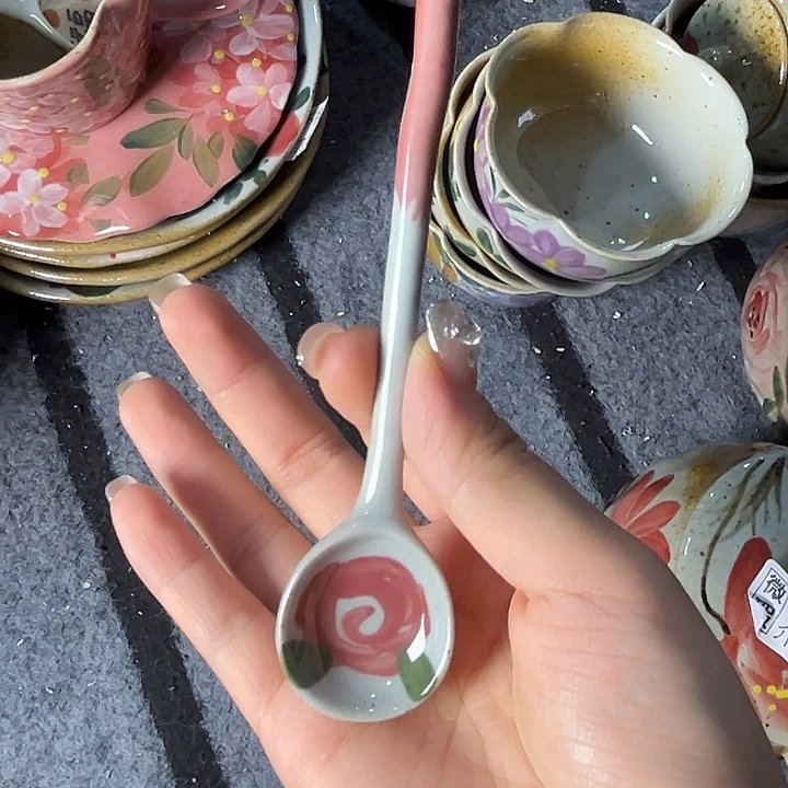 在恍恍惚惚哈哈哈哈好吧