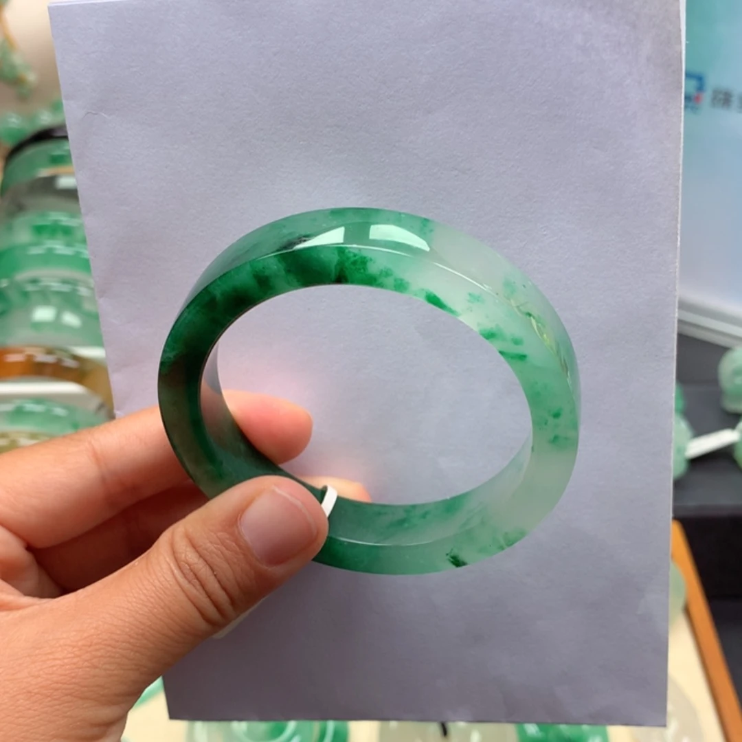 【闪购商品】合金手镯石英质玉