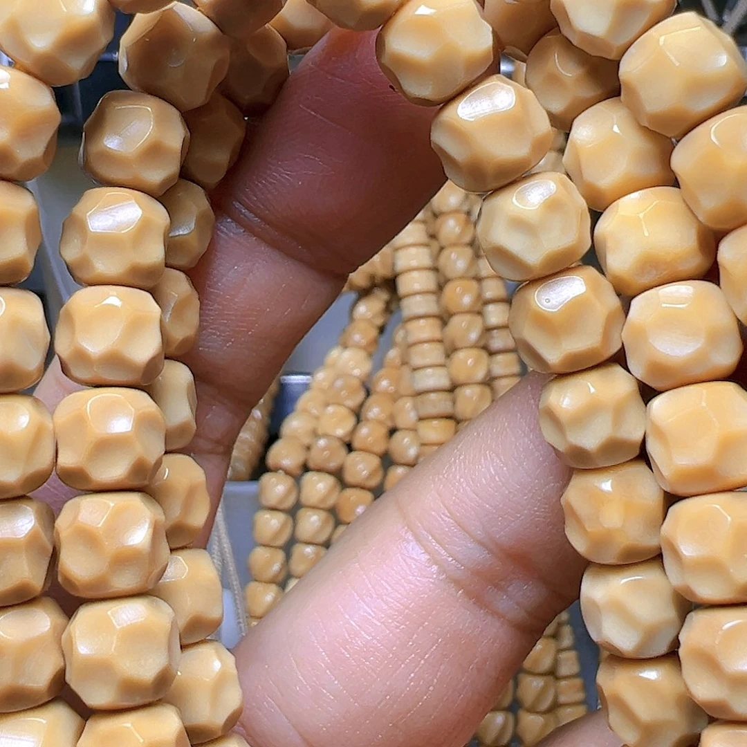 菩提根/象牙果手串天****！卡8.7无相脖挂