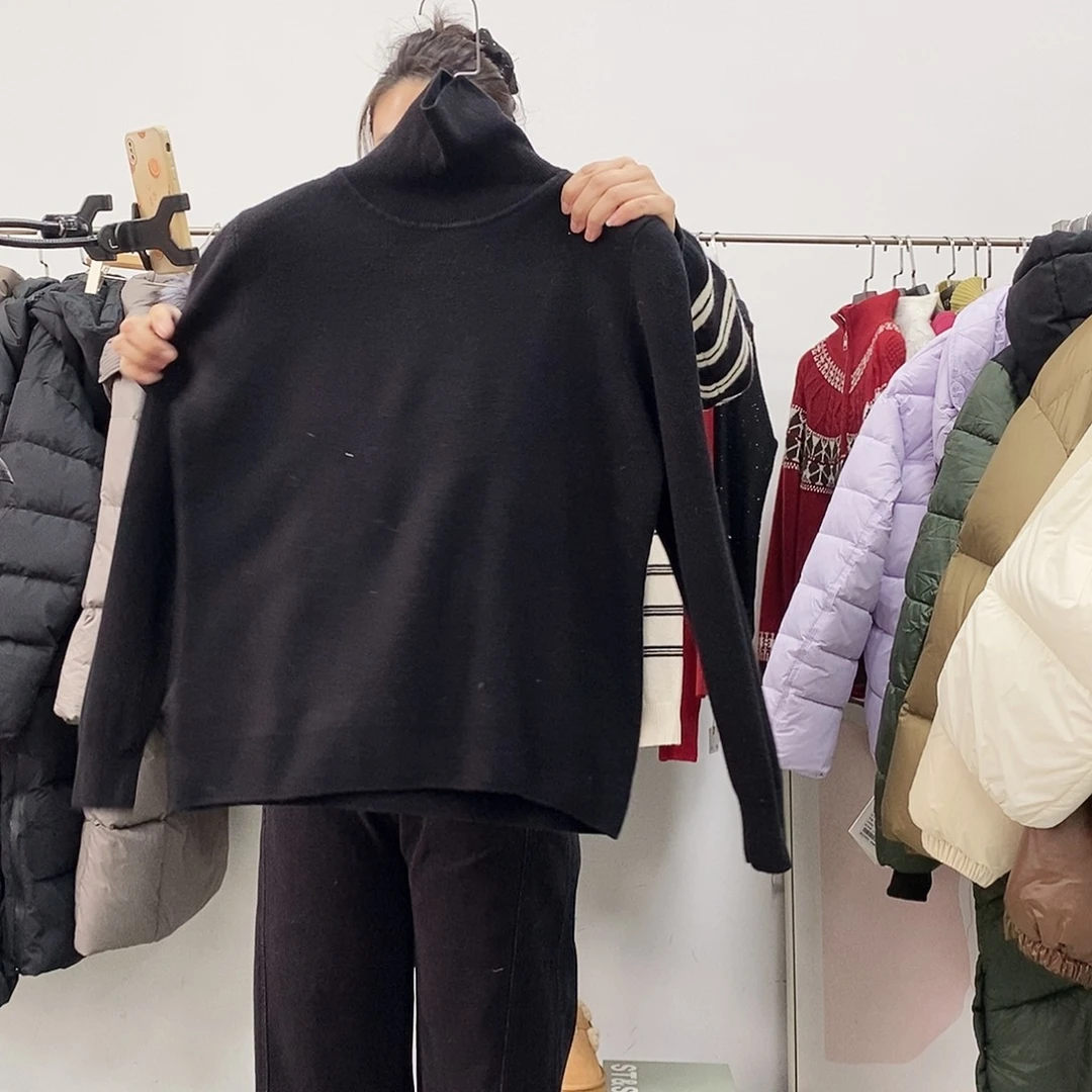 羊毛黑色高领针织衫120斤以内