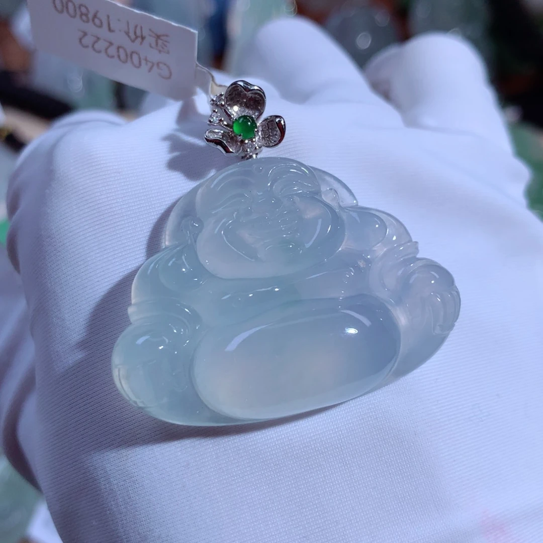 翡翠颈饰18K金镶嵌大佛公