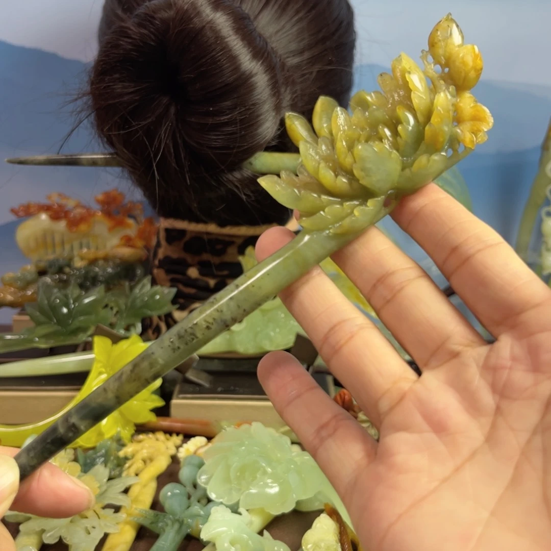 蛇纹石玉发饰合金灯***揖