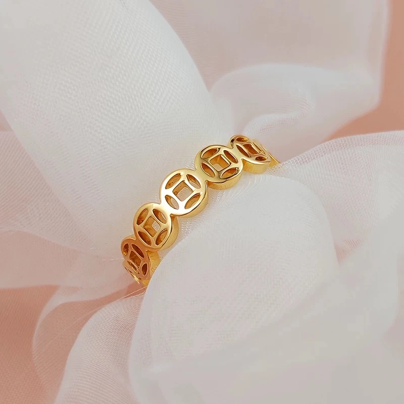 钛钢戒指 钱多多素圈铜钱戒指戒环环相扣百搭时尚精致饰品