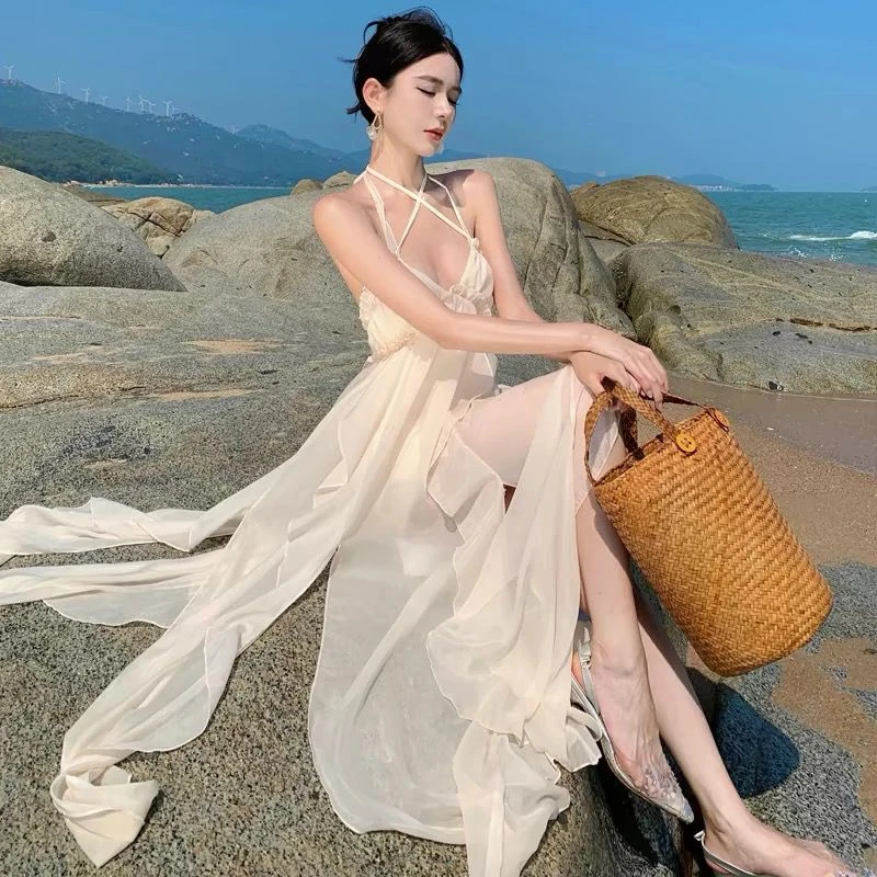 拍照露背海边2025新款爆款洋气气质法式收腰飘逸长连衣裙子直播