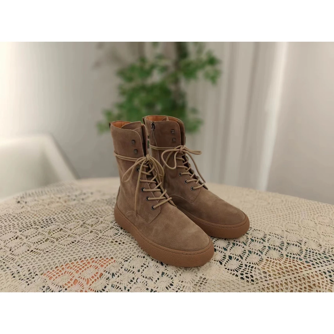 老王甄选 2023冬季新款 时尚简约英伦风女士马丁靴