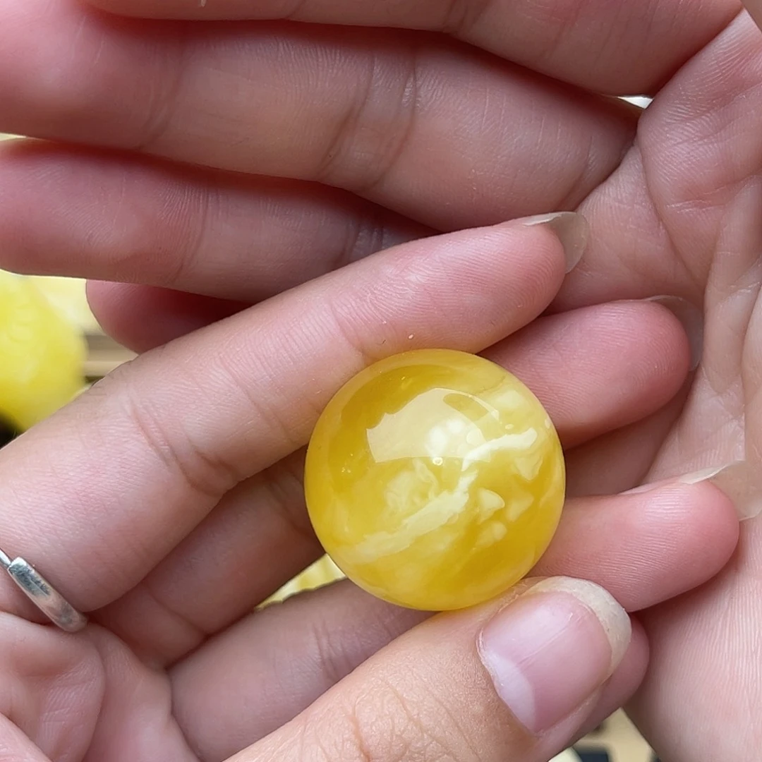 裸石琥珀未镶嵌波蜜蜡圆珠梦微瑕