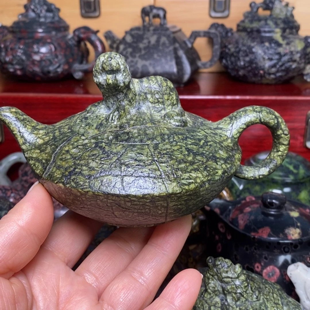 藏玉药王石虎虎生威壶210cc