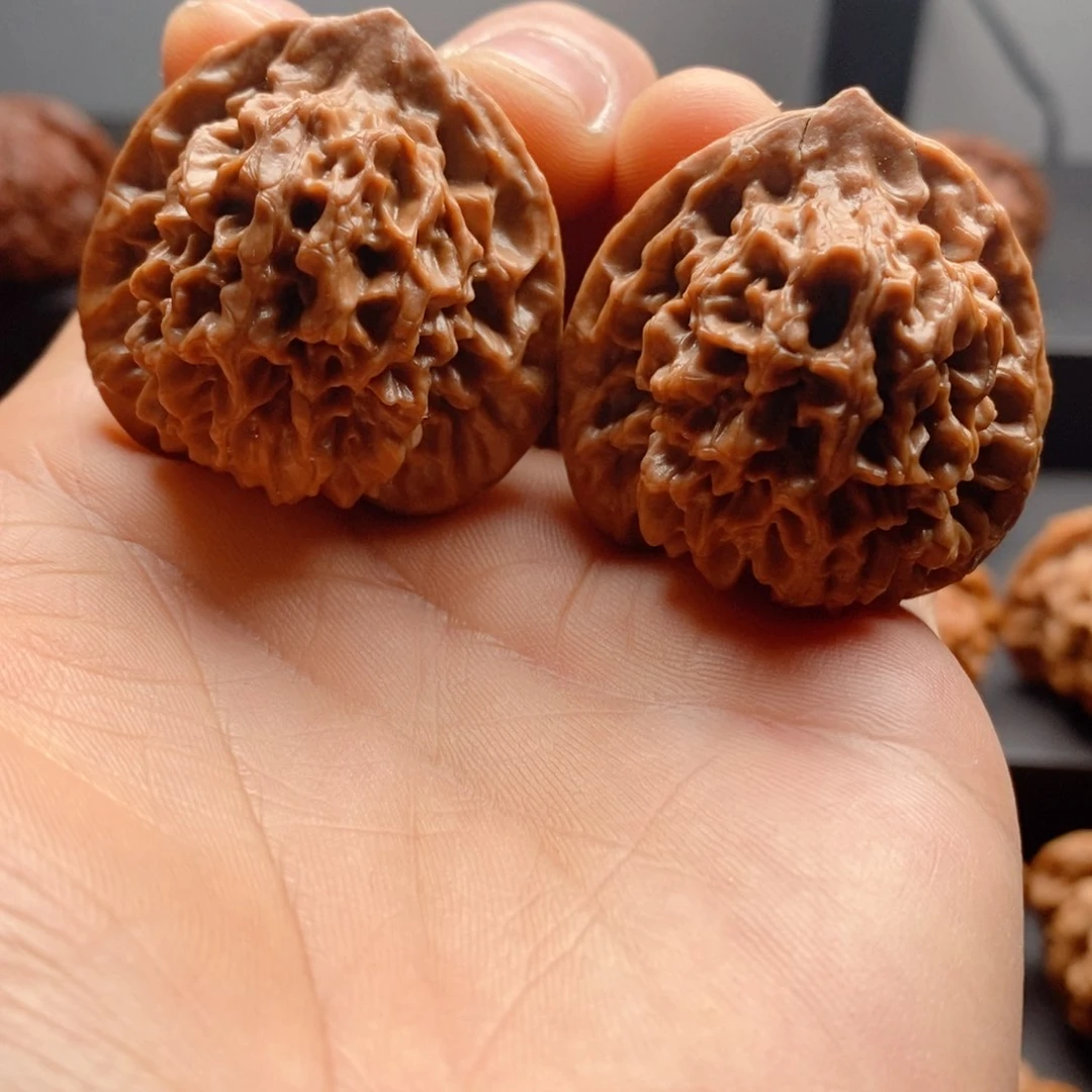 把件文玩核桃秦岭山地帽子36