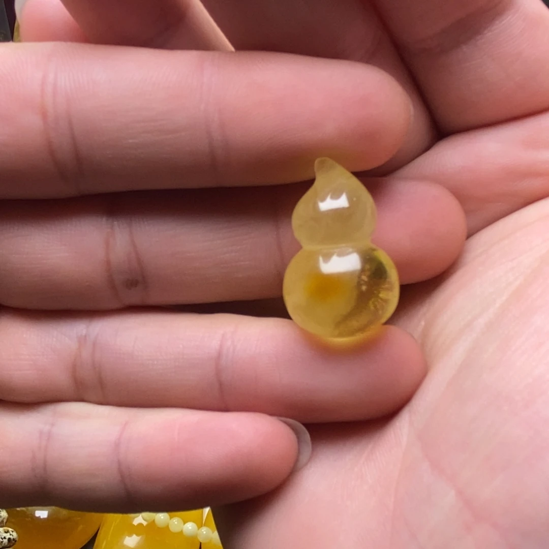 琥珀未镶嵌裸石蜜蜡