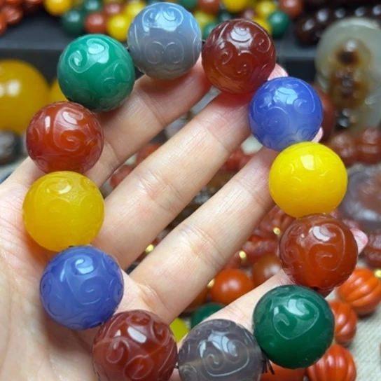 范***丽玛瑙/玉髓未镶嵌颈饰