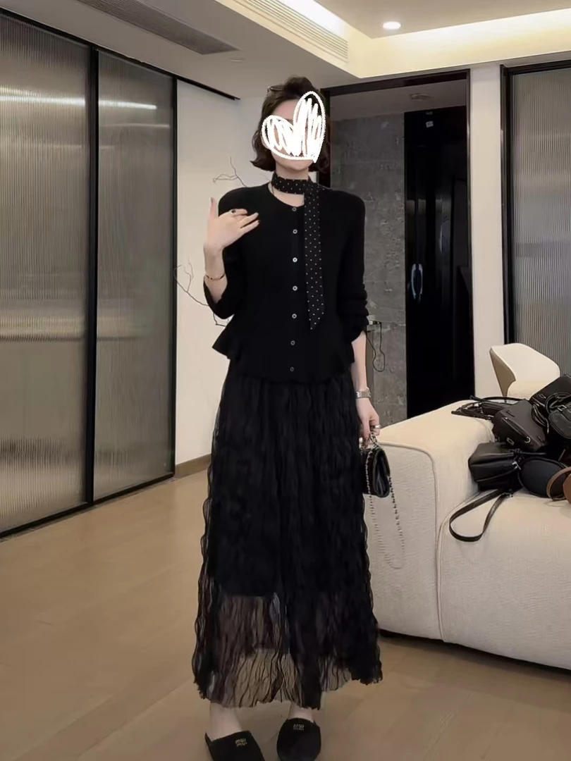 欧尼私服 2025春款百搭减龄时尚松紧腰褶皱网纱半身裙2502C759