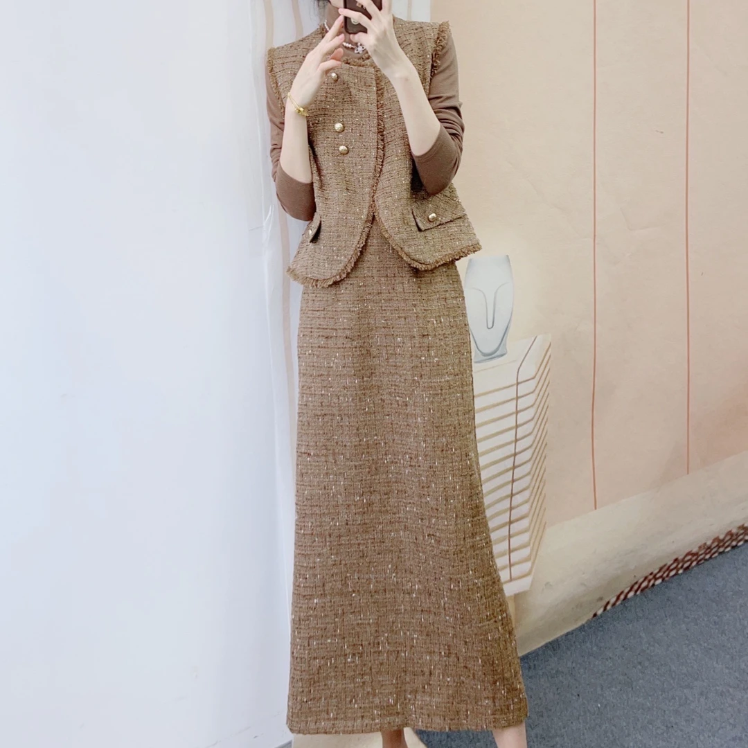 771时尚气质流苏香风马甲+打底衫+半身裙三件套套裙771/GP