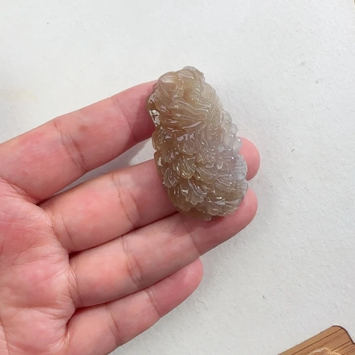 翡翠未镶嵌颈饰复古