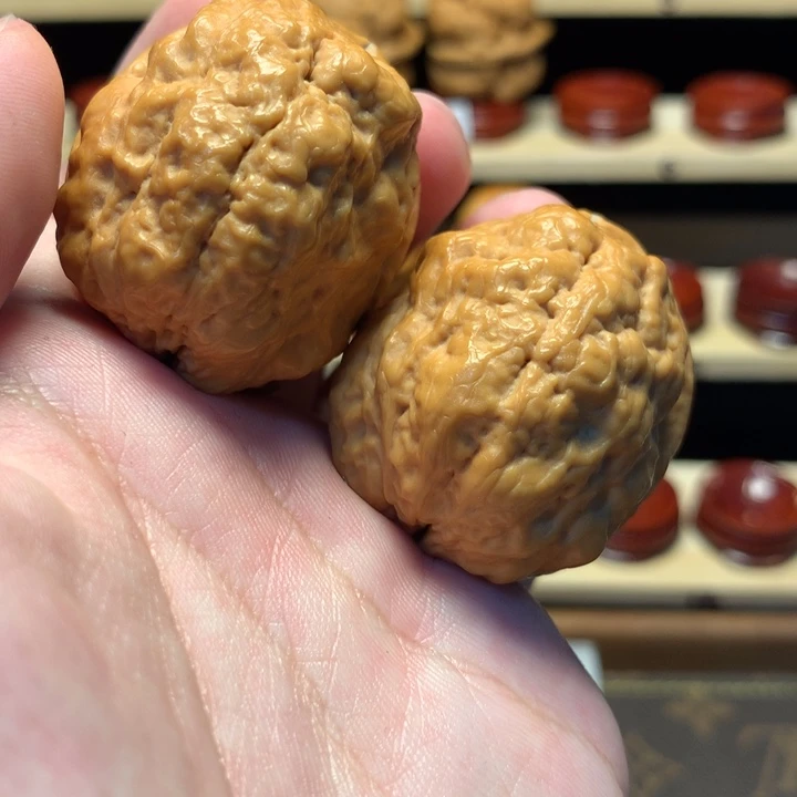 和***伍文玩核桃把件41祥龙