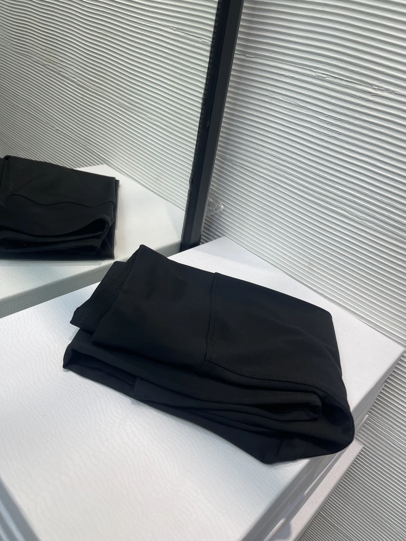 1296-1#南油高端鲨鱼裤