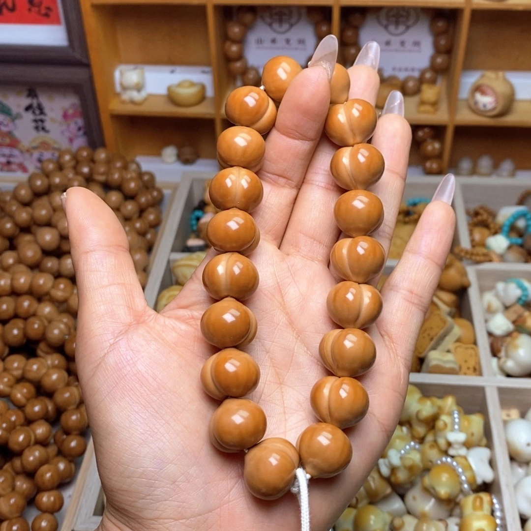 吊坠猴头核桃1516柯基小肥臀手持