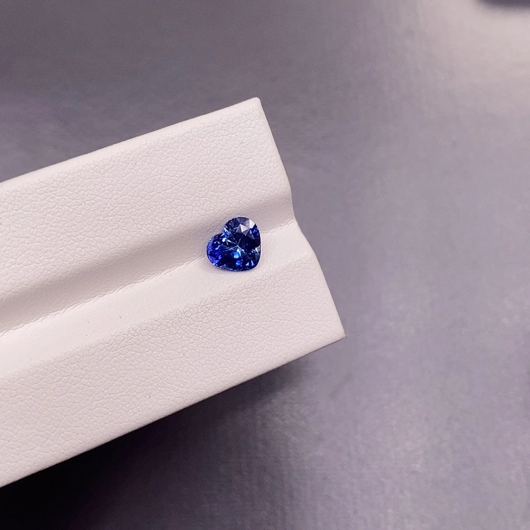裸石蓝宝石1.275克拉