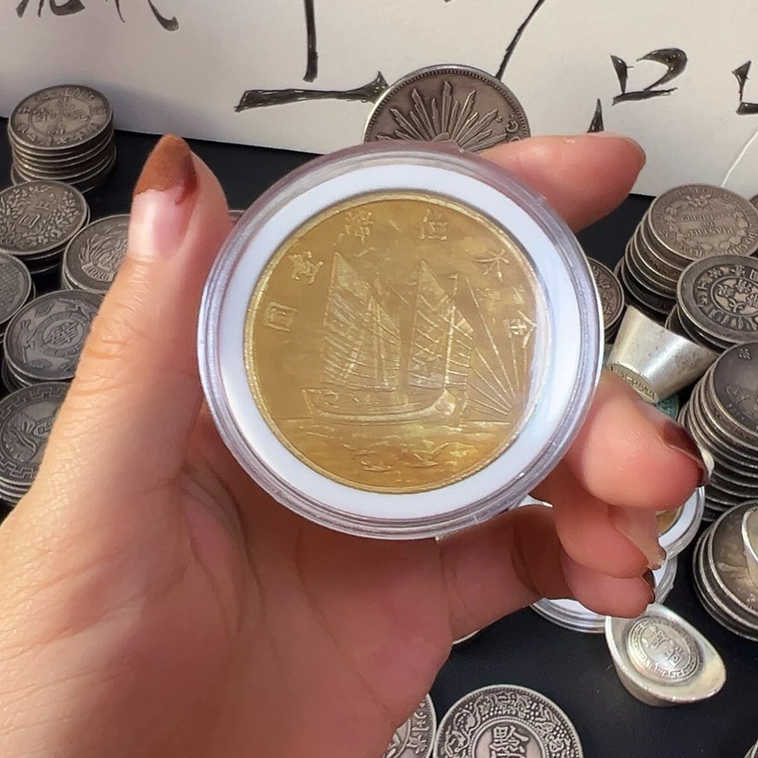 金属复古风格摆件