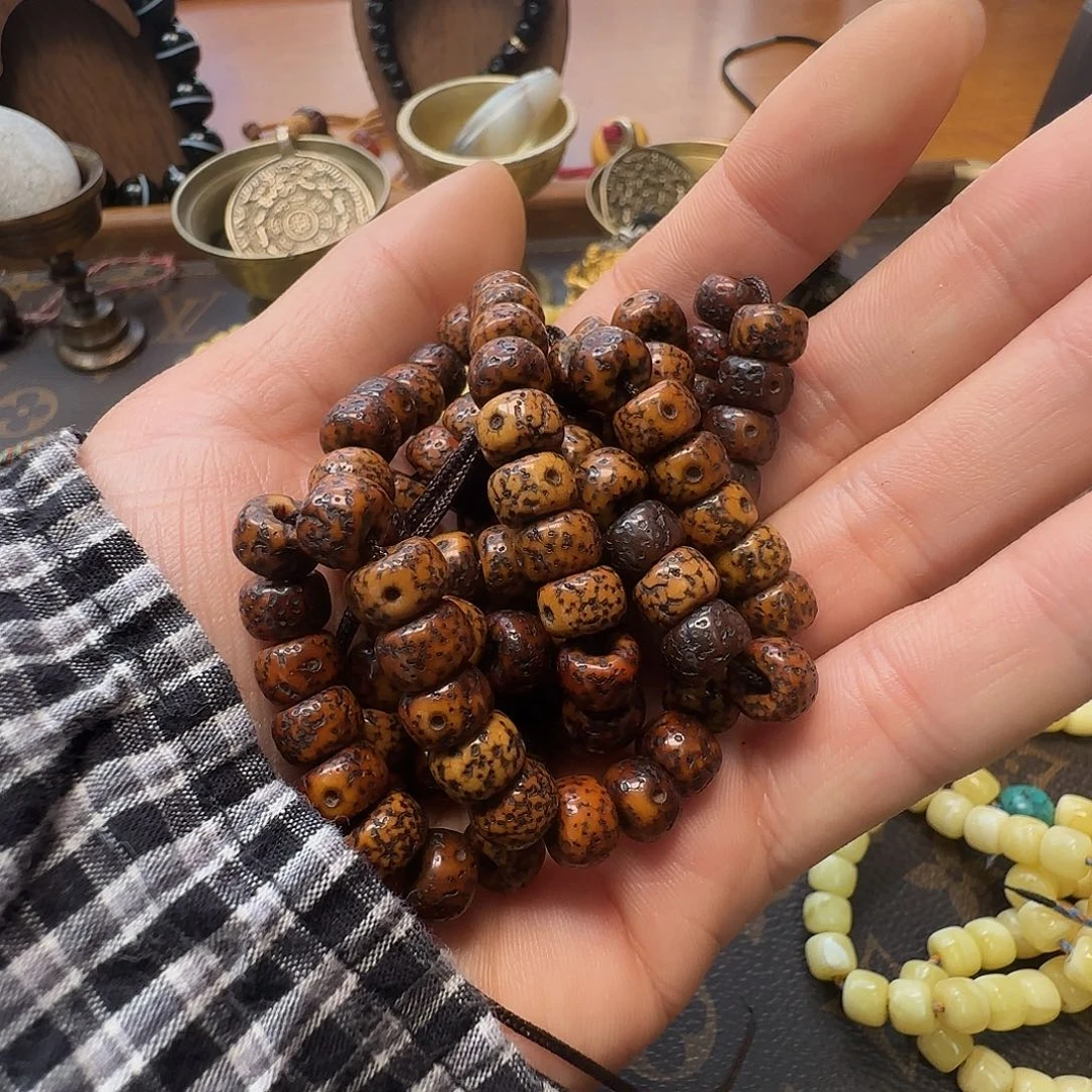 项链玻璃藏弟出品，菩提