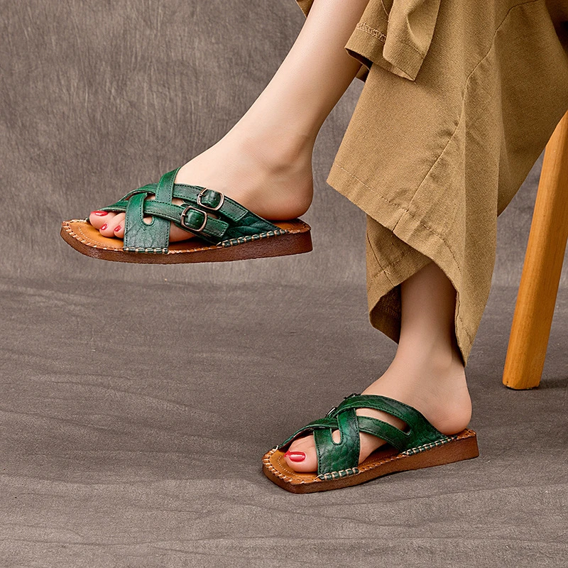 2025春夏头层牛皮透气软底一字拖鞋休闲外穿舒适休闲凉拖鞋女