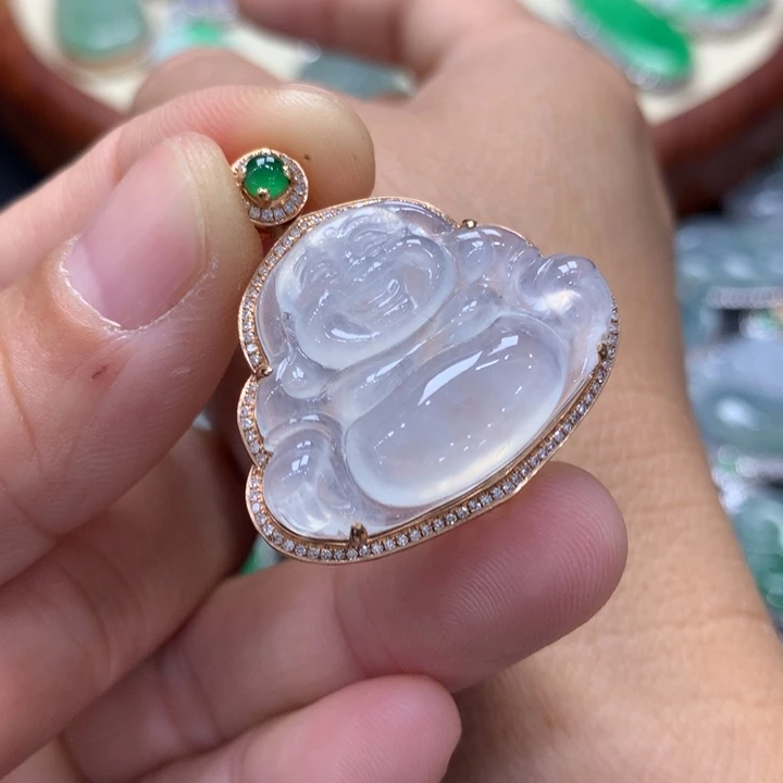 翡翠吊坠(不含链)18K金镶嵌