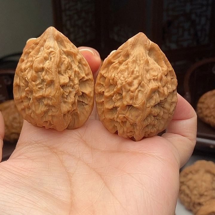 木质类吊坠鸡心38尺